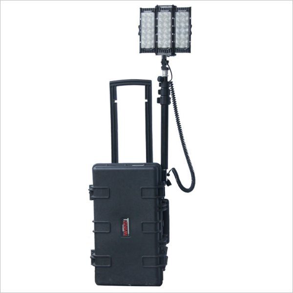 Tour-eclairage-led-chantier-72w-rechargeable