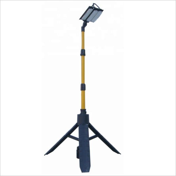 https://www.eclairage-chantier.com/wp-content/uploads/2019/01/Tour-led-rechargeable-108w-600x600.jpg